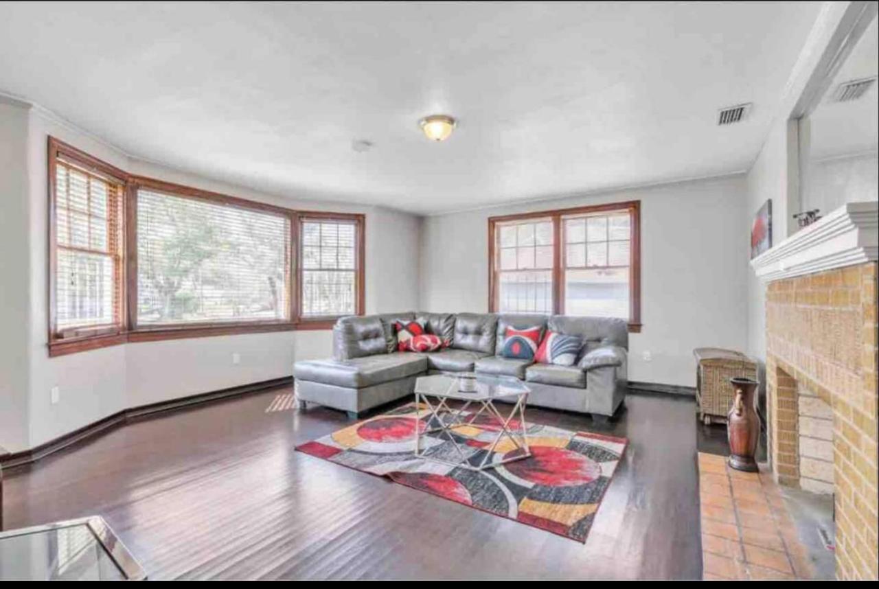 Comfy Pet Friendly Home In Jacksonville Mins To Downtown'S Exteriör bild