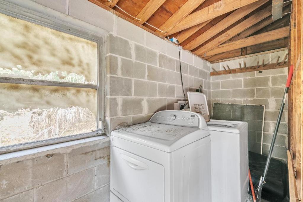 Comfy Pet Friendly Home In Jacksonville Mins To Downtown'S Exteriör bild