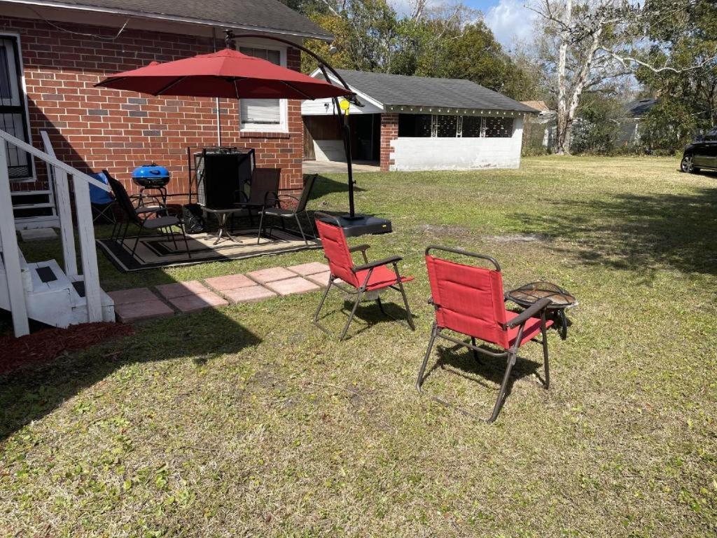 Comfy Pet Friendly Home In Jacksonville Mins To Downtown'S Exteriör bild